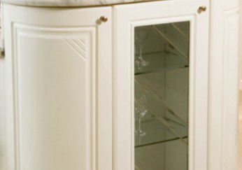 櫥柜加工設(shè)備全解析 從開料到封邊的必備工具